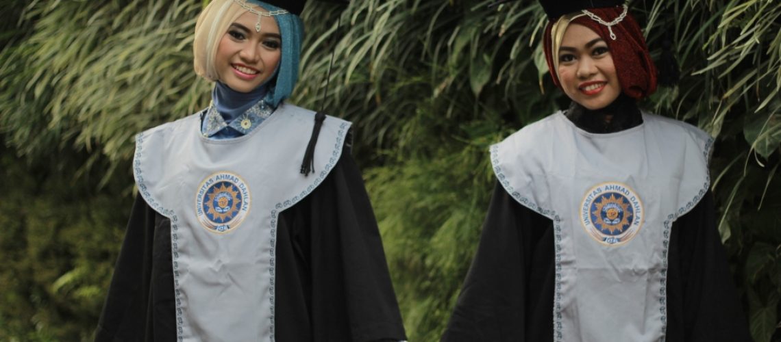 Rias Wisuda Ata Shofia Kampus UAD 2015